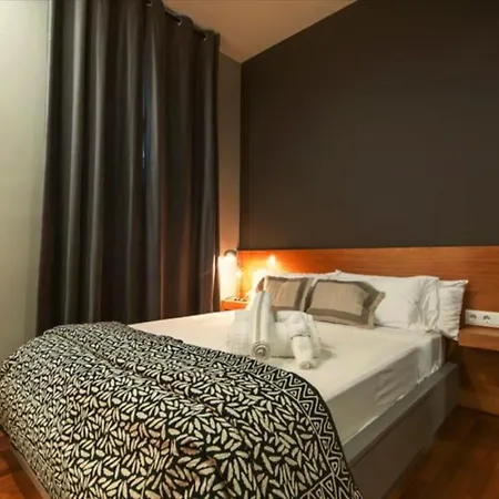 Roser 10 - El Molino - Bright - Cozy And Super - Centric Daire Barselona